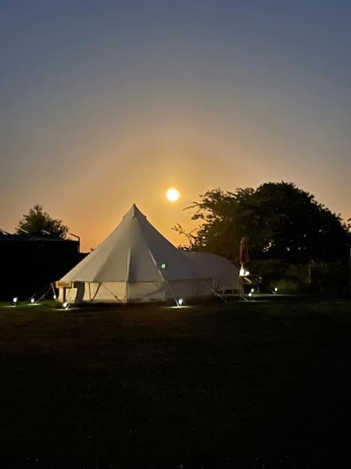 Cox Hill Glamping Benson Hotel Truro Exterior foto